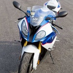 ที่สุดของการรีวิว BMW S1000RR 2015 ประกอบไทย กับการท้าชนรุ่นพี่ HP4 | MOTOWISH 39