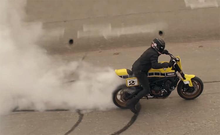 แรงบันดาลใจในตำนาน Yamaha MT-09 flat-tracker สุดเกรี้ยวกราด จากสำนัก Roland Sands | MOTOWISH 97