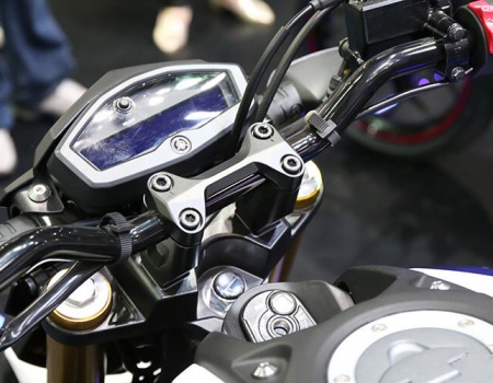 Motiwish-bigbike-yamaha-M-slaz-7 Yamaha M-SLAZ เน็คเก็ตไบค์น้องเล็ก สเป็คจัดเต็ม (Motor Expo 2015) | MOTOWISH 108