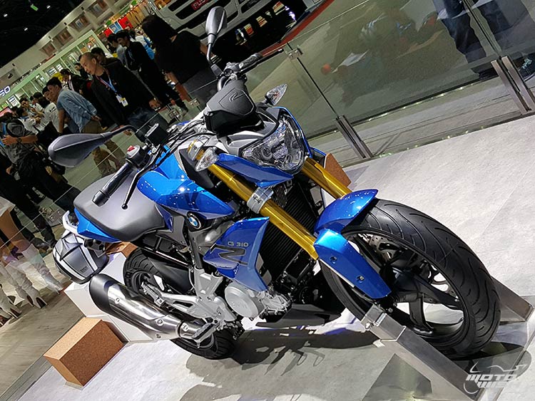 BMW เปิดตัวน้องเล็ก G310R โรดสเตอร์ไบค์ ไซส์ 300 ซีซี ครั้งแรกในเอเชีย (Motor Expo 2015) | MOTOWISH 2