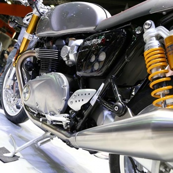 เจาะสเป็ค Triumph Thruxton R รถ Café Racer สุดจี๊ดประจำค่าย (Motor Expo 2015) | MOTOWISH 99