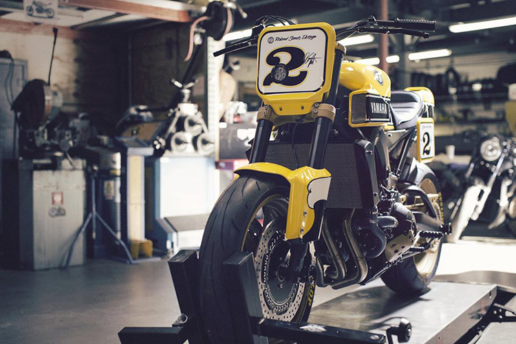 ชมกันแบบจุใจ Yamaha Faster Wasp flat-tracker By Roland Sands - ต้นเดือนเราได้เห็นวีดีโอทีเซอร์ของ Yamaha MT-09 Roland Sands กันไปแล้ว วันนี้เรามีภาพชุดใหญ่ของรถ Yamaha ที่นำพื้นฐานของ MT-09 มาบรรจงสร้างผ่านสำนักแต่งชื่อดัง Motowish Yamaha Faster Wasp flat tracker Roland Sands 14 - ชมกันแบบจุใจ Yamaha Faster Wasp flat-tracker By Roland Sands - ต้นเดือนเราได้เห็นวีดีโอทีเซอร์ของ Yamaha MT-09 Roland Sands กันไปแล้ว วันนี้เรามีภาพชุดใหญ่ของรถ Yamaha ที่นำพื้นฐานของ MT-09 มาบรรจงสร้างผ่านสำนักแต่งชื่อดัง