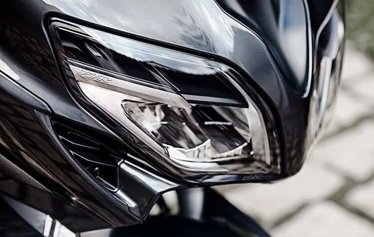 Adaptive Cornering Lights ออฟชั่นเด็ดของพี่ใหญ่ Yamaha FJR1300 2016 | MOTOWISH 93