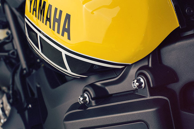 Yamaha XSR900 เรทโทรไบค์ สไตส์สปอร์ต EICMA 2015 | MOTOWISH 6