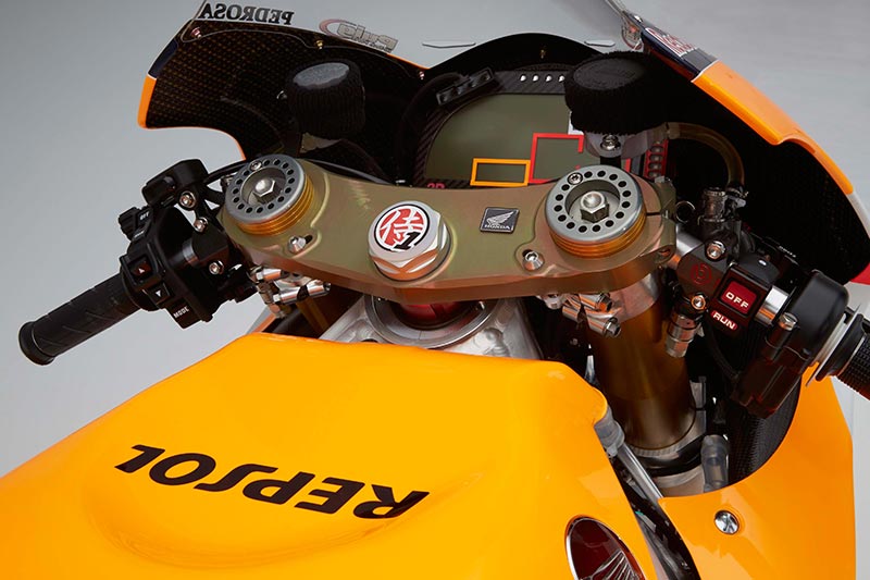 HONDA RC213V 2016 รถแข่ง MotoGP ตัวใหม่ล่าสุดกับ 2 ผู้ท้าชิงในรายการ | MOTOWISH 24