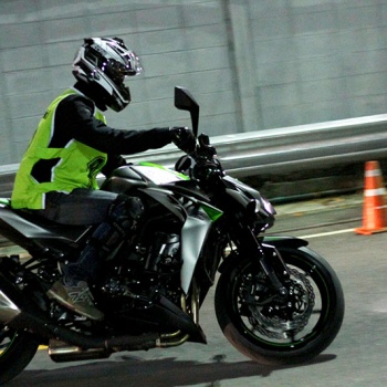 Kawasaki Good Riders School (Night Course) เรียนขี่บิ๊กไบค์ตอนกลางคืน ฟรีๆๆ !!! | MOTOWISH 69