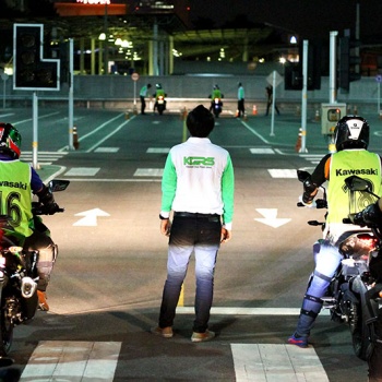 Kawasaki Good Riders School (Night Course) เรียนขี่บิ๊กไบค์ตอนกลางคืน ฟรีๆๆ !!! | MOTOWISH 85