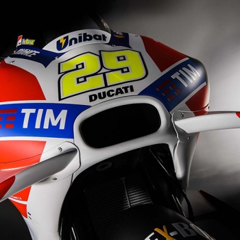 Ducati เปิดตัวม้าศึกลำใหม่ Desmosedici GP16 สวย โหด เนี๊ยบ | MOTOWISH 63
