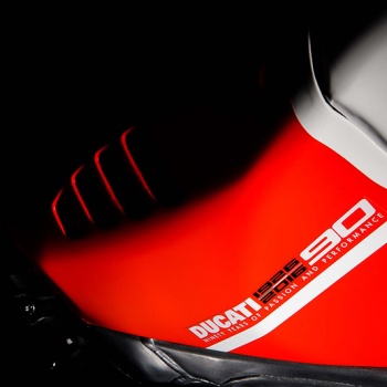 Ducati เปิดตัวม้าศึกลำใหม่ Desmosedici GP16 สวย โหด เนี๊ยบ | MOTOWISH 83