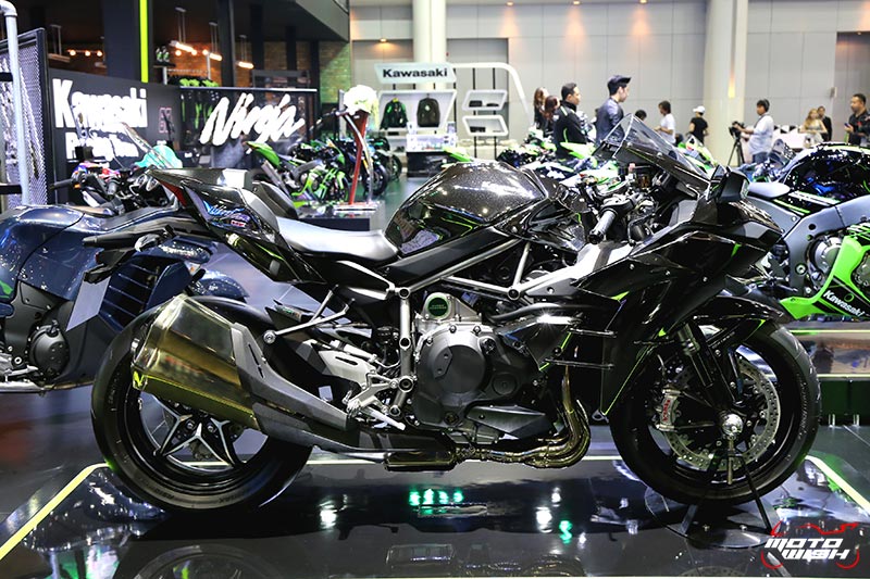 Kawasaki จัดบูธเต็มสเตปพร้อมโปรโมชั่นเกินห้ามใจ !!! (MOTOR SHOW 2016) | MOTOWISH 82