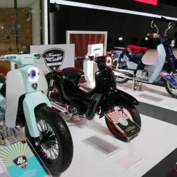 Honda พาสนุก กับบูธสุดไฮเทค พร้อมเผยโฉม EV-Cub, NC750X และรถคอนเซปต์อีกเพียบ (MOTOR SHOW 2016) | MOTOWISH 187