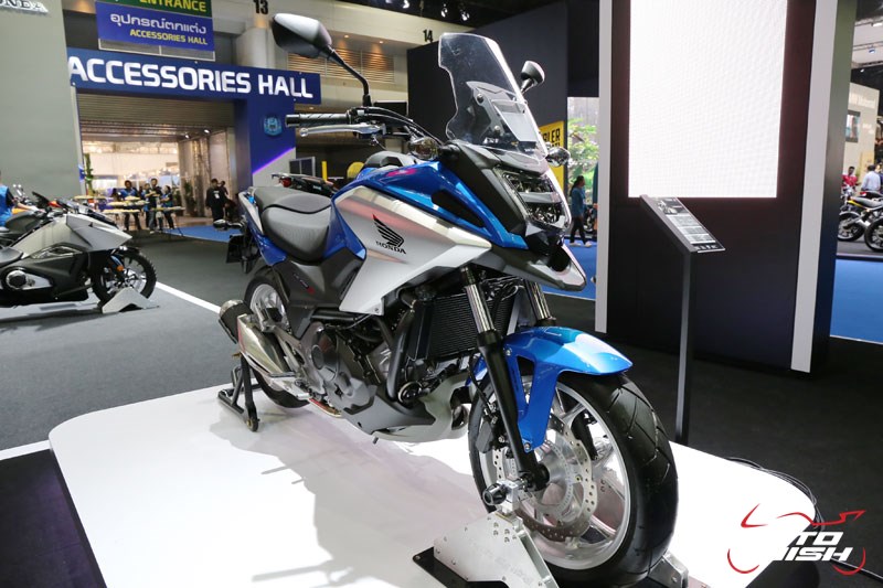 Honda พาสนุก กับบูธสุดไฮเทค พร้อมเผยโฉม EV-Cub, NC750X และรถคอนเซปต์อีกเพียบ (MOTOR SHOW 2016) | MOTOWISH 177