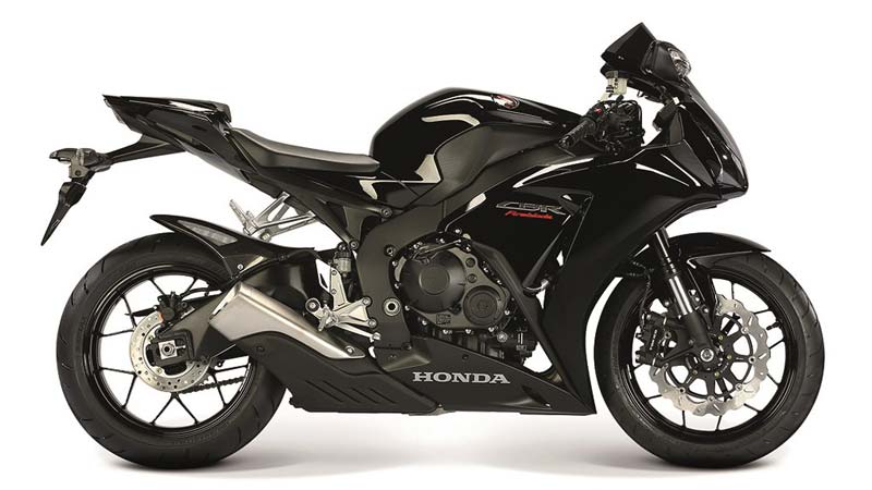 Honda ปล่อย CBR1000RR Special Edition ใหม่ ถึง 2 รุ่น (TT Special & Black Edition) | MOTOWISH 95