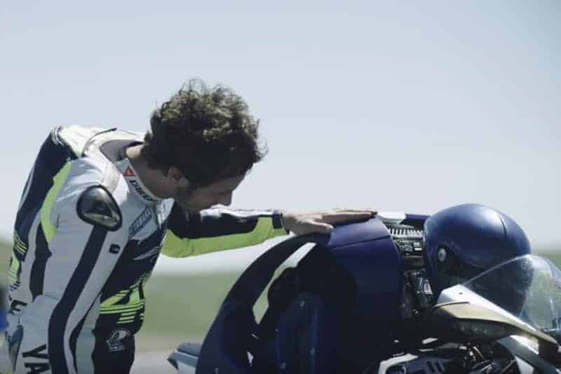 เมื่อ Rossi ต้องมาเจอกับ Motobot หุ่นยนต์อัจฉริยะ กับการแข่งขันกันในอนาคต | MOTOWISH 42
