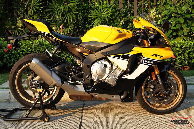 Review : Yamaha YZF-R1M VS R1 60th Anniversary Edition ครั้งแรกในไทย | MOTOWISH 257