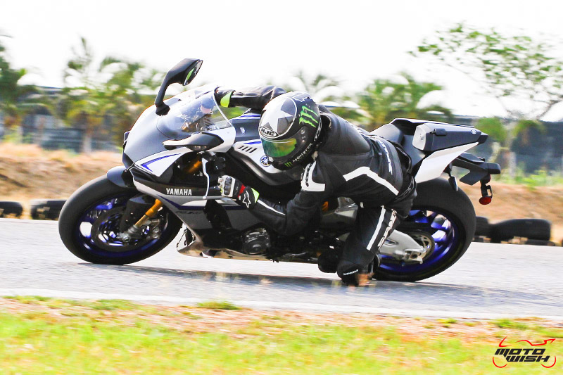 Review : Yamaha YZF-R1M VS R1 60th Anniversary Edition ครั้งแรกในไทย | MOTOWISH 137