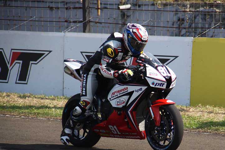 ไฮไลท์การแข่งขัน ARRC รุ่น SS 600cc. Race 1 สนามเซนตูล ประเทศอินโดนีเซีย | MOTOWISH 46