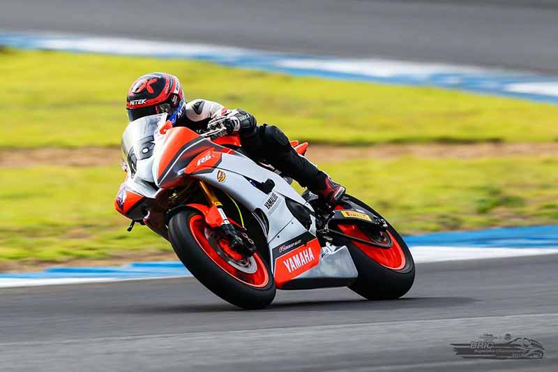 ผลการแข่งขันผลิกล็อคในรุ่น Supersport 600cc. BRIC SBK 2016 สนามที่ 2 | MOTOWISH 57