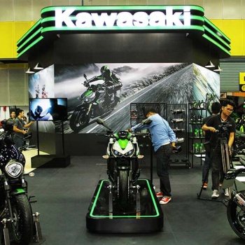 Kawasaki เปิดตัว Ninja ลายกราฟฟิกใหม่ พร้อมจำหน่ายครั้งแรกในงาน Big Motor Sale 2016 | MOTOWISH 161