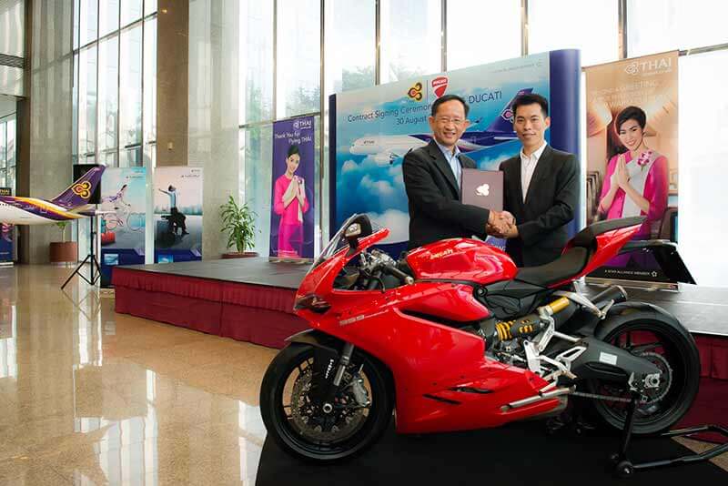 Ducati Thailand ร่วมลงนามพันธมิตร บมจ.การบินไทย เพื่อมอบสิทธิพิเศษแก่ลูกค้าคนสำคัญ | MOTOWISH 86