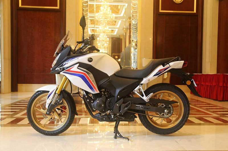 ชมภาพ Honda CBF190X มินิแอดเวนเจอร์ไบค์คันใหม่ จากค่ายปีกนก | MOTOWISH 149