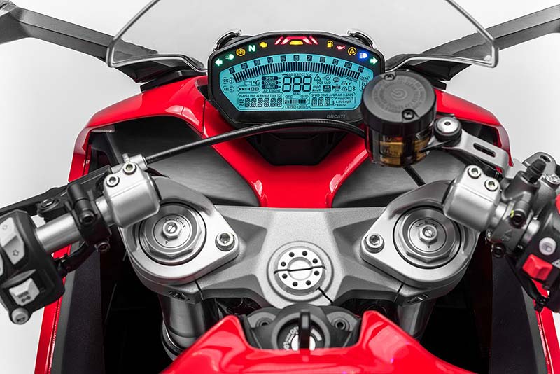 เปิดตัว 2 เวอร์ชั่น Ducati Supersport และ Supersport S รถสปอร์ตทัวริ่งที่ใช้ซิ่งได้ทุกวัน (Intermot 2016) | MOTOWISH 20