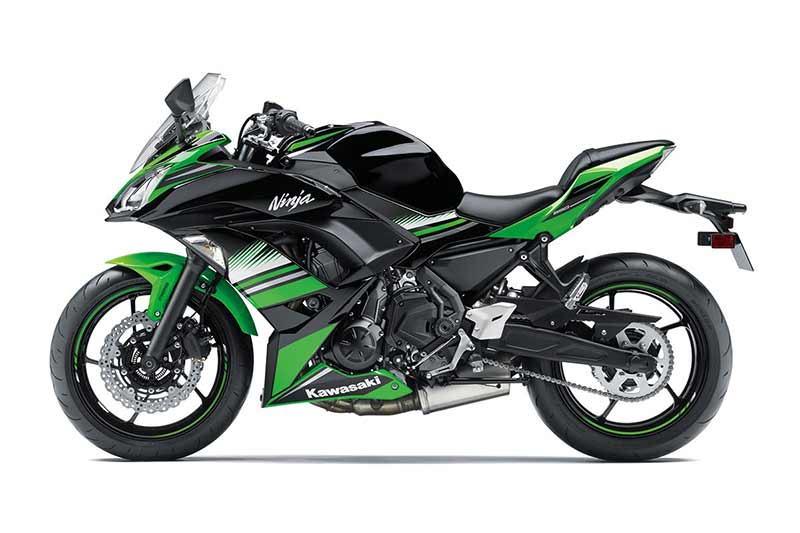 คลาสครึ่งพันระอุเมื่อ Kawasaki Ninja 650 ออกโมเดลใหม่ปี 2017 (Intermot 2016) | MOTOWISH 77