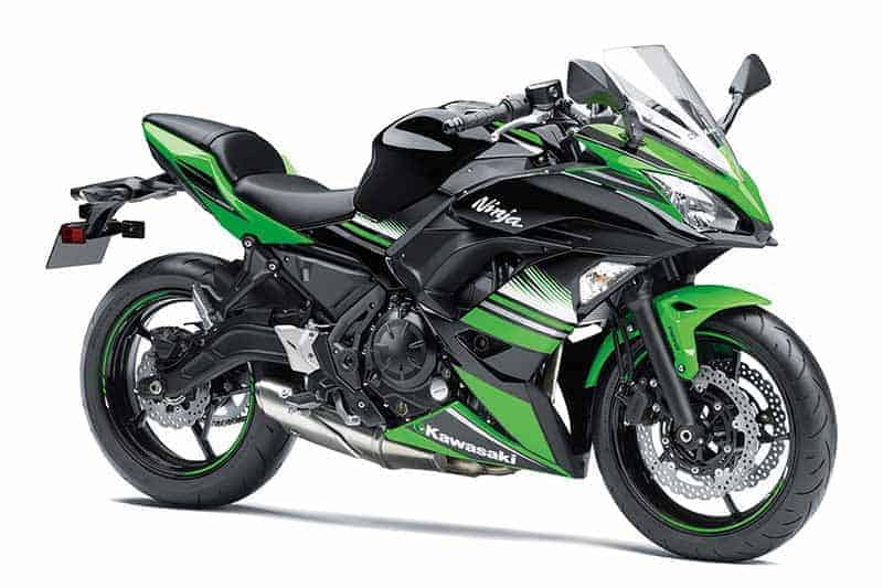 คลาสครึ่งพันระอุเมื่อ Kawasaki Ninja 650 ออกโมเดลใหม่ปี 2017 (Intermot 2016) | MOTOWISH 78