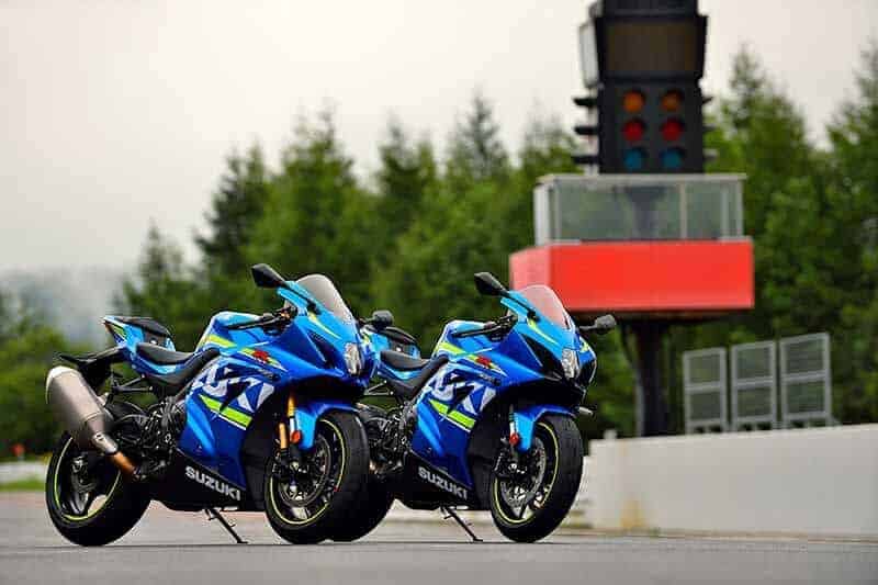 ตีแผ่รายละเอียด เปิดสเป็ค Suzuki GSX-R1000 และ GSX-R1000R 2017 (Intermot 2016) | MOTOWISH 152