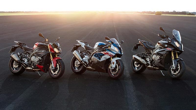 BMW เสริมเขี้ยวเล็บ อัพเกรดออฟชั่น S1000RR, S1000XR, S1000R รับปี 2017 (Intermot 2016) | MOTOWISH 113