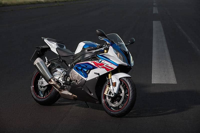 BMW เสริมเขี้ยวเล็บ อัพเกรดออฟชั่น S1000RR, S1000XR, S1000R รับปี 2017 (Intermot 2016) | MOTOWISH 116