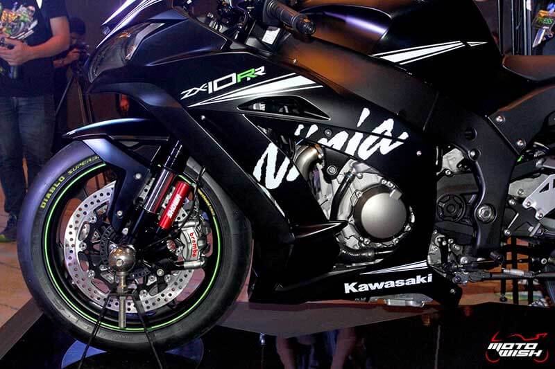 รหัสพันธุกรรมจากสนามแข่ง Kawasaki Ninja ZX-10RR เปิดตัว พร้อมราคาขายในไทย | MOTOWISH 29