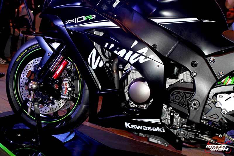 รหัสพันธุกรรมจากสนามแข่ง Kawasaki Ninja ZX-10RR เปิดตัว พร้อมราคาขายในไทย | MOTOWISH 33