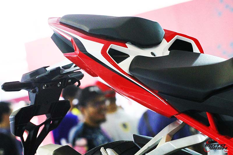 Preview : CBR250RR 2017 สเต็ปนี้ขายในไทยเปิดราคาเท่าไรดี !!! | MOTOWISH 33