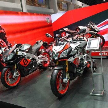 เปิดตัวแล้วในไทย!! Aprilia RSV4RF สุดยอดซุปเปอร์ไบค์สายสนาม (Motor Expo 2016) | MOTOWISH 84