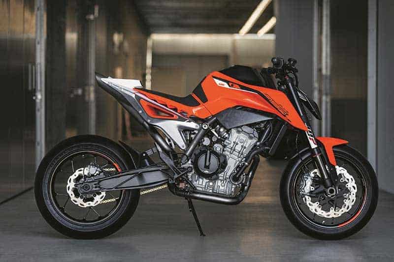 มันส์สุดๆ KTM 790 Duke Prototype ขี่โชว์พริ้วในสนาม | MOTOWISH 107