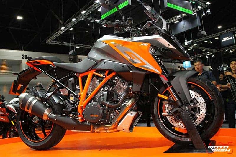 KTM เปิดตัวสุดยอดรถสปอร์ตทัวร์ริ่ง 1290 Super Duke GT (Motor Expo 2016) | MOTOWISH 114