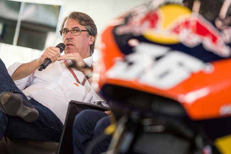 KTM ปั้นรถสไตส์ MotoGP ดีกรี 240 แรงม้า ออกขายปี 2018 | MOTOWISH 51