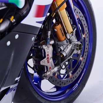 motowish-Yamaha-YZF-R1-World-Superbike-Race-Bike-7 motowish-Yamaha-YZF-R1-World-Superbike-Race-Bike-7