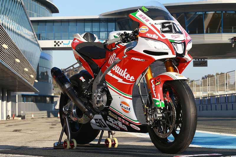 Milwaukee Aprilia เปิดตัว Aprilia RSV4 RF WSBK ม้าศึกสุดคะนอง ทดสอบวันที่สองกดเวลารองจาก Jonathan Rea | MOTOWISH 137