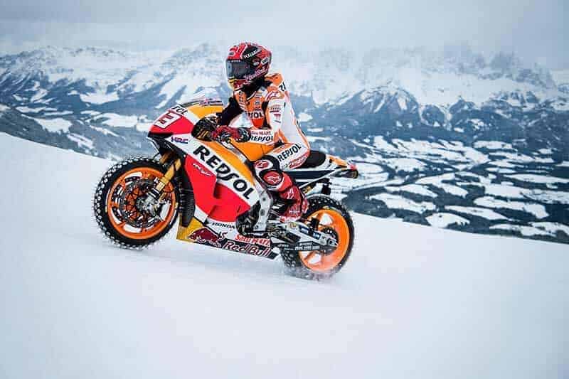 Marquez ควบ Honda RC213V ตะลุยลานสกีบนเทือกเขา | MOTOWISH 145