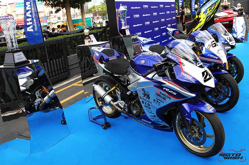 ไทยยามาฮ่า มอเตอร์ เปิดตัวทีมแข่ง Yamaha Thailand Racing Team 2017 | MOTOWISH 33