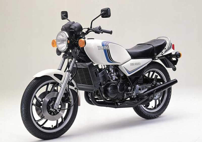 นิตยสารดังฝั่งญี่ปุ่นเผย!! Yamaha มีแผนปั้น XSR300 | MOTOWISH 145