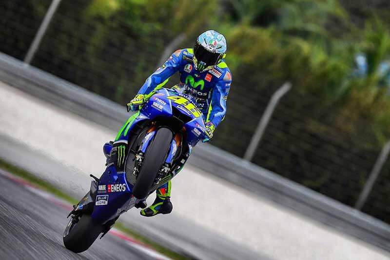 Yamaha มาเหนือ!! ออกแบบ Winglets ใหม่ซุกในแฟริ่ง YZR-M1 "พ่อหมอ" เอ่ยปากชมว่า สวยมาก!! | MOTOWISH 97