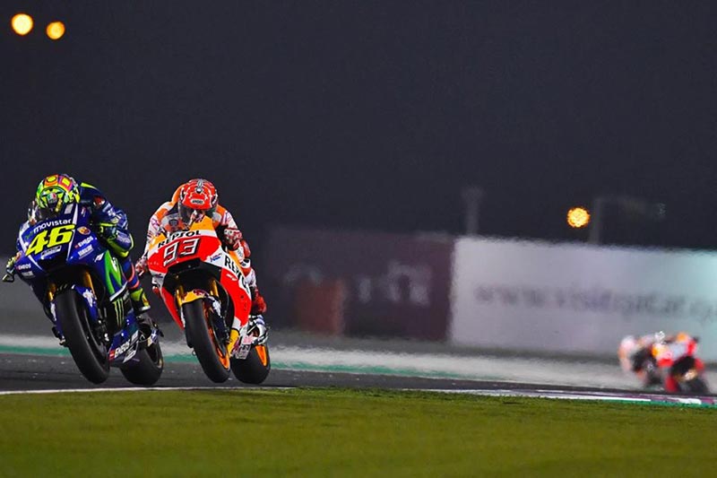 Vinales โชว์สดกด Yamaha M1 เสียบใน Dovizioso ขึ้นโพเดียมพร้อมพ่อหมอ Rossi | MOTOWISH 69