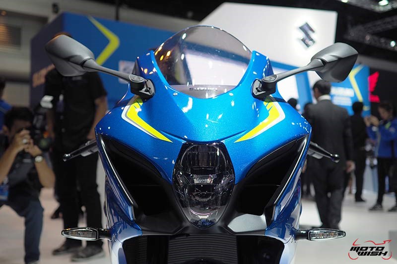 Suzuki เปิดตัวเจ้าสนามคันใหม่ GSX-R1000 & GSX-R1000R ราคาเริ่มต้นเร้าใจ 6.89 แสน (Motor Show 2017) | MOTOWISH 67