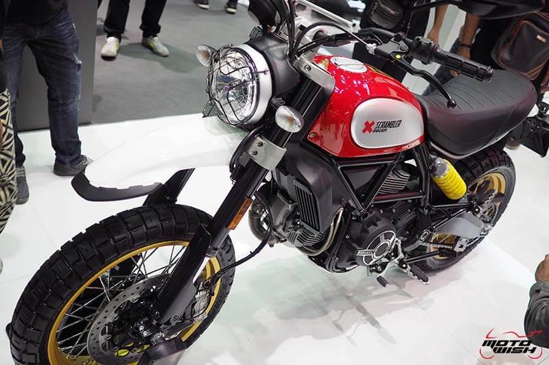 Ducati เปิดตัว Scrambler ใหม่ 2 รุ่น Cafe Racer ได้ใจสายหล่อ & Desert Sled เอาใจสายลุย (Motor Show 2017) | MOTOWISH 112