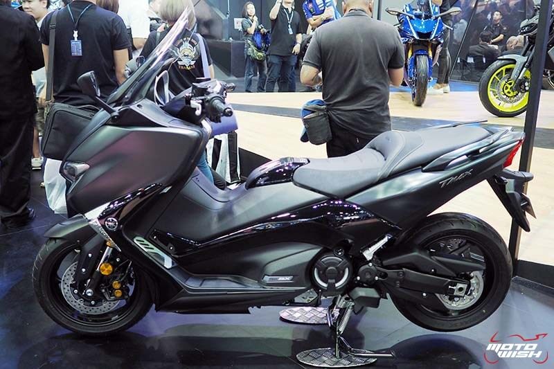 เผยโฉม Yamaha T-Max 530 2017 เหลาหน้าใหม่ ใส่ความหรูควบคู่ความดุดัน (Motor Show 2017) | MOTOWISH 110