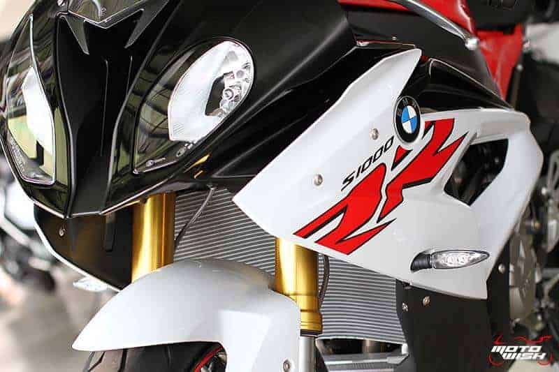 สัมผัสตัวจริงสวยจริง BMW S1000RR 2017 รับรถออกไปลั่นได้แล้ววันนี้ | MOTOWISH 84