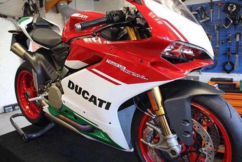 ชมภาพหลุดตัวเป็นๆ Ducati 1299 Panigale R Final Edition ก่อนเปิดตัวจริงที่สนาม Laguna Seca สหรัฐอเมริกา | MOTOWISH 89